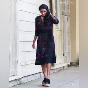 Jones Newyork Women Multicolor Polyester V-Neck Long Sleeve Knee Length Dress 14